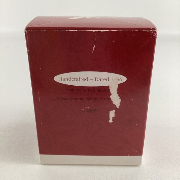 Hallmark Keepsake Christmas Tree Ornament Close Knit Friends Kitty Basket 1996 - Picture 3 of 6